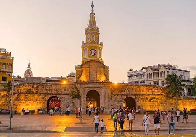 Como levar pesos colombianos para Cartagena