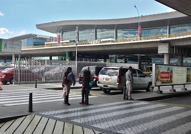 Transfer do aeroporto de Bogotá ao centro turístico