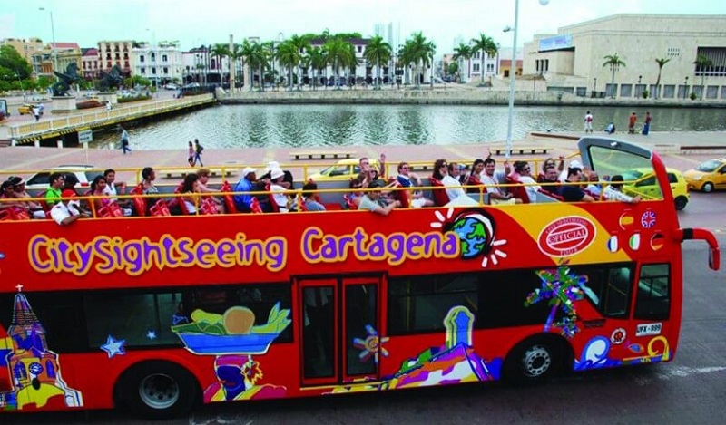 Ônibus turístico em Cartagena