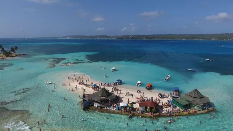 Tempo de avião até San Andrés