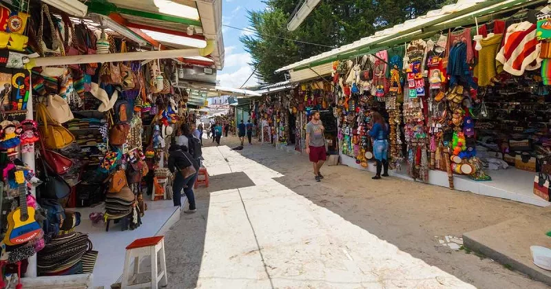 Feirinha de compras em Bogotá na Colômbia